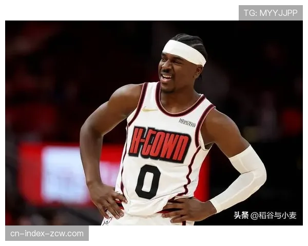 聚焦“战术大脑”：勇士队替补控卫扮演“发球战术指挥者”的新角色